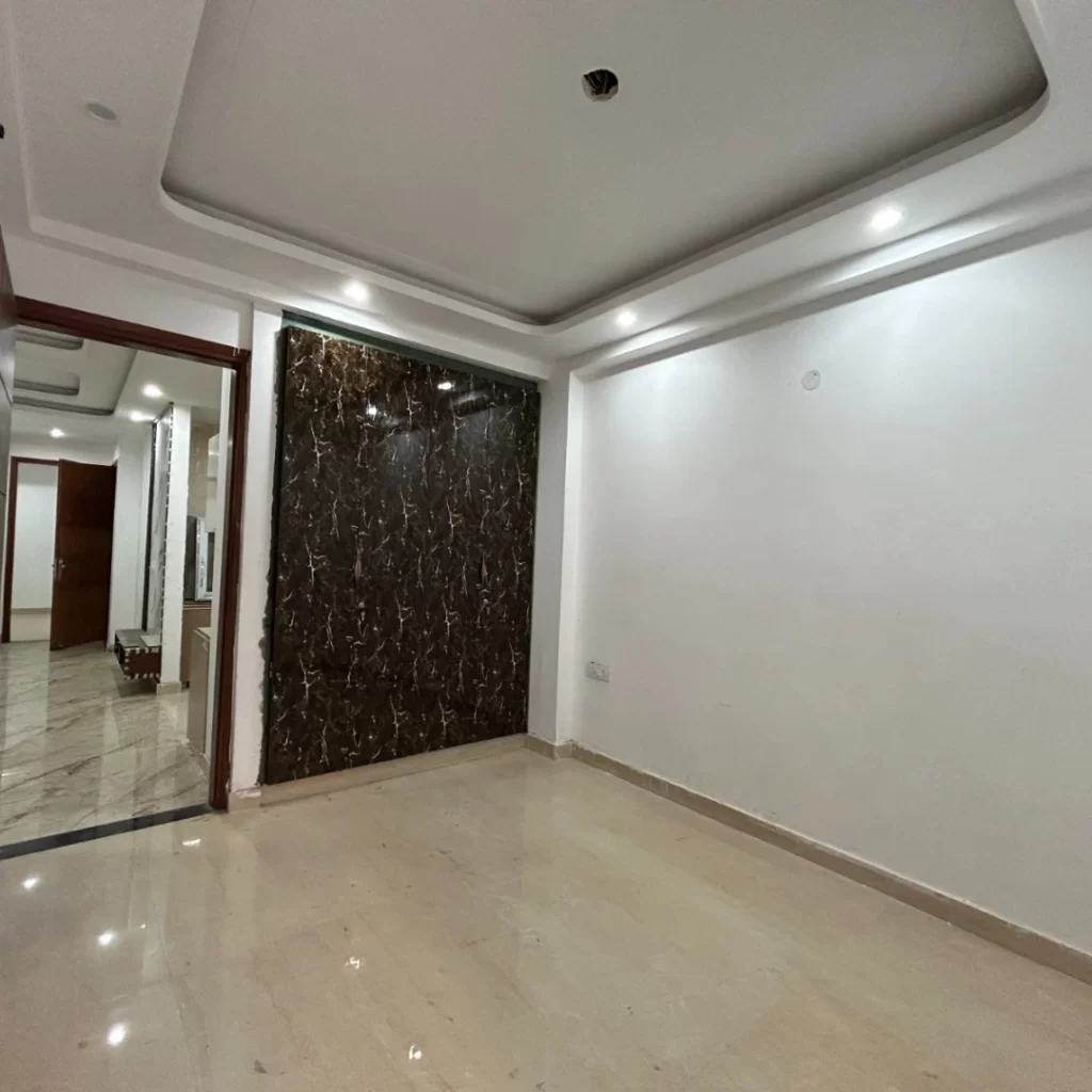 3 BHK with registry in South Delhi